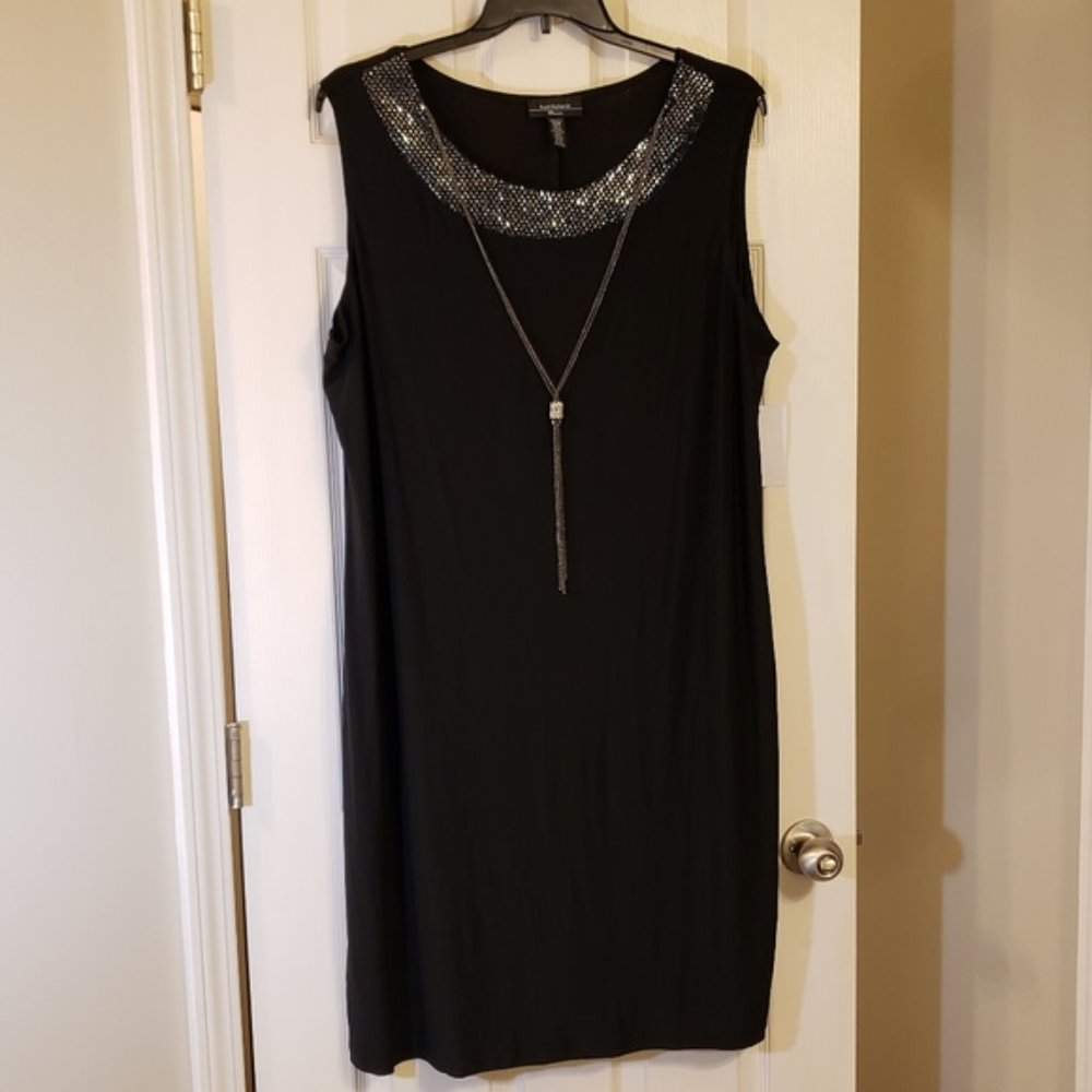 R&M RICHARDS BLACK EMBELLISHED SLEVELESS DRESS 20W
